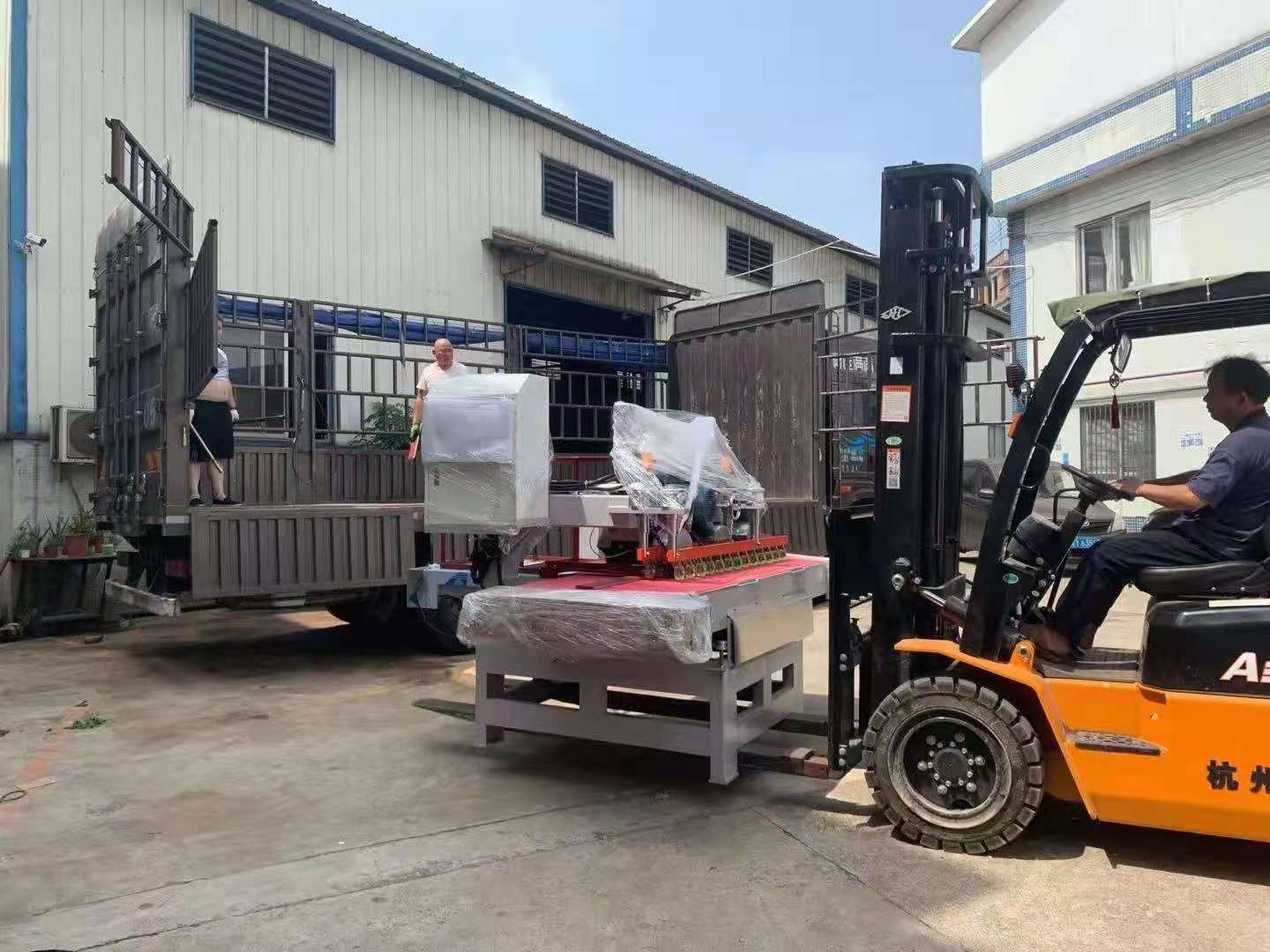 瓷砖加工设备